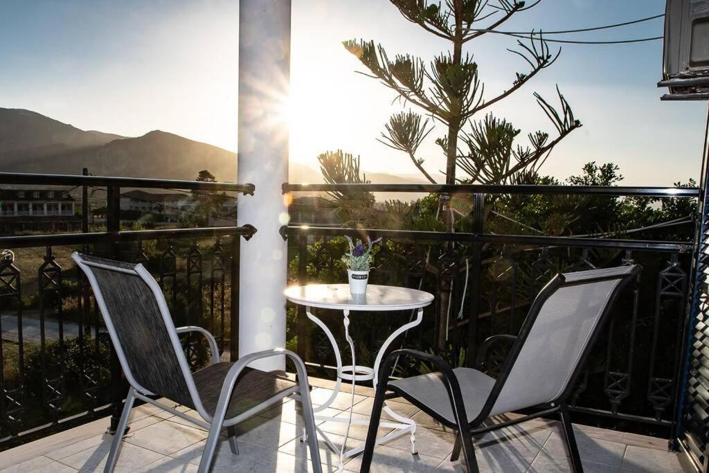 Cozy Flat At Regina Apartments Alykanas  Exterior foto